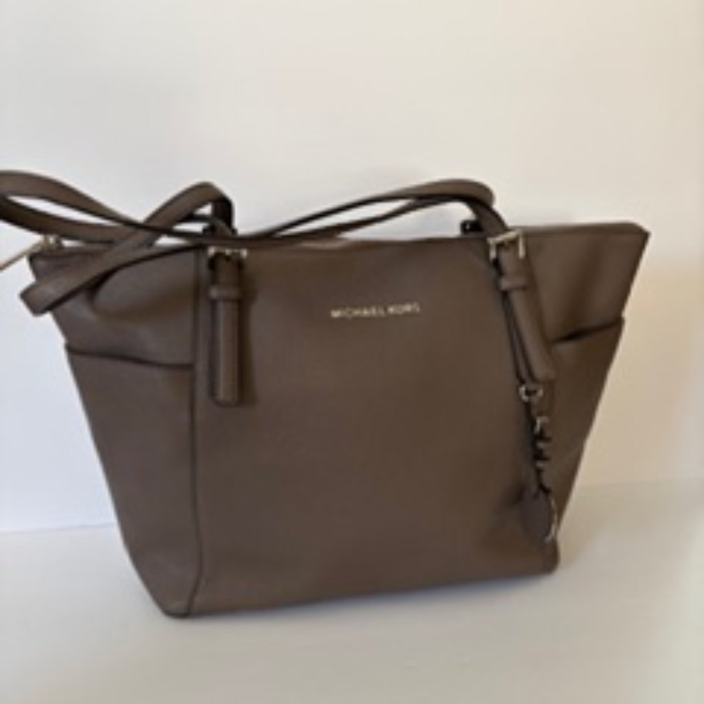 Michael Kors Women's Jet Set Travel Large Saffiano Leather Tote Bag In Taupe